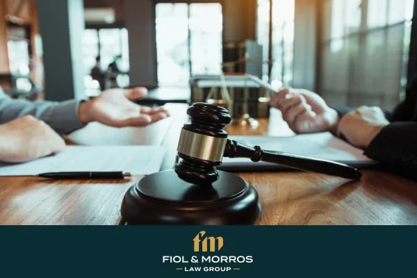 How a Tampa Head-On Collision Lawyer Helps Your Case